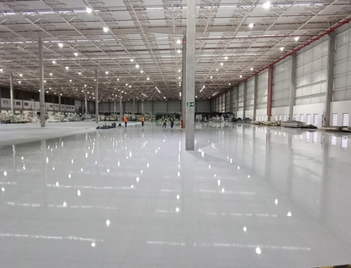 Piso Epóxi para galpão logístico: durabilidade para alto tráfego
