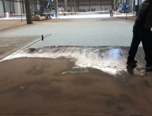 NBR 14050 em pisos industriais: critérios de especificação