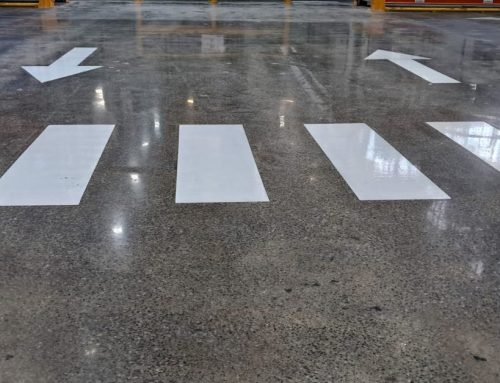 Quanto custa o piso epóxi: como calcular o investimento industrial