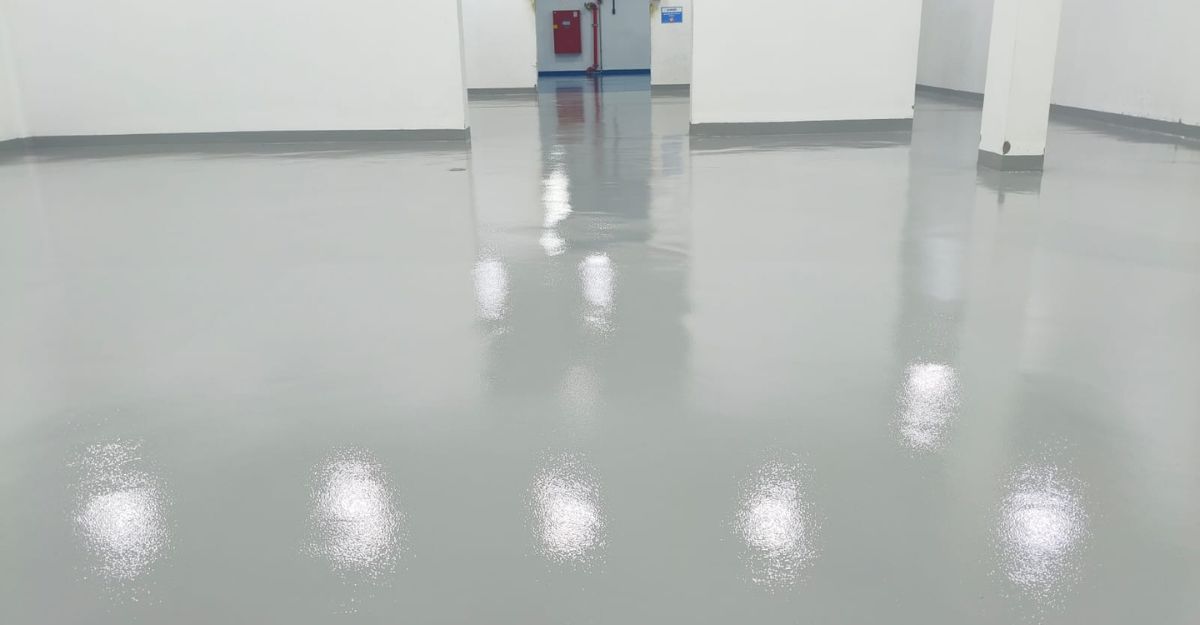 Piso industrial em obras corporativas prazo desempenho e custo